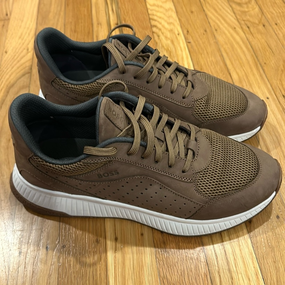 BOSS Sneakers